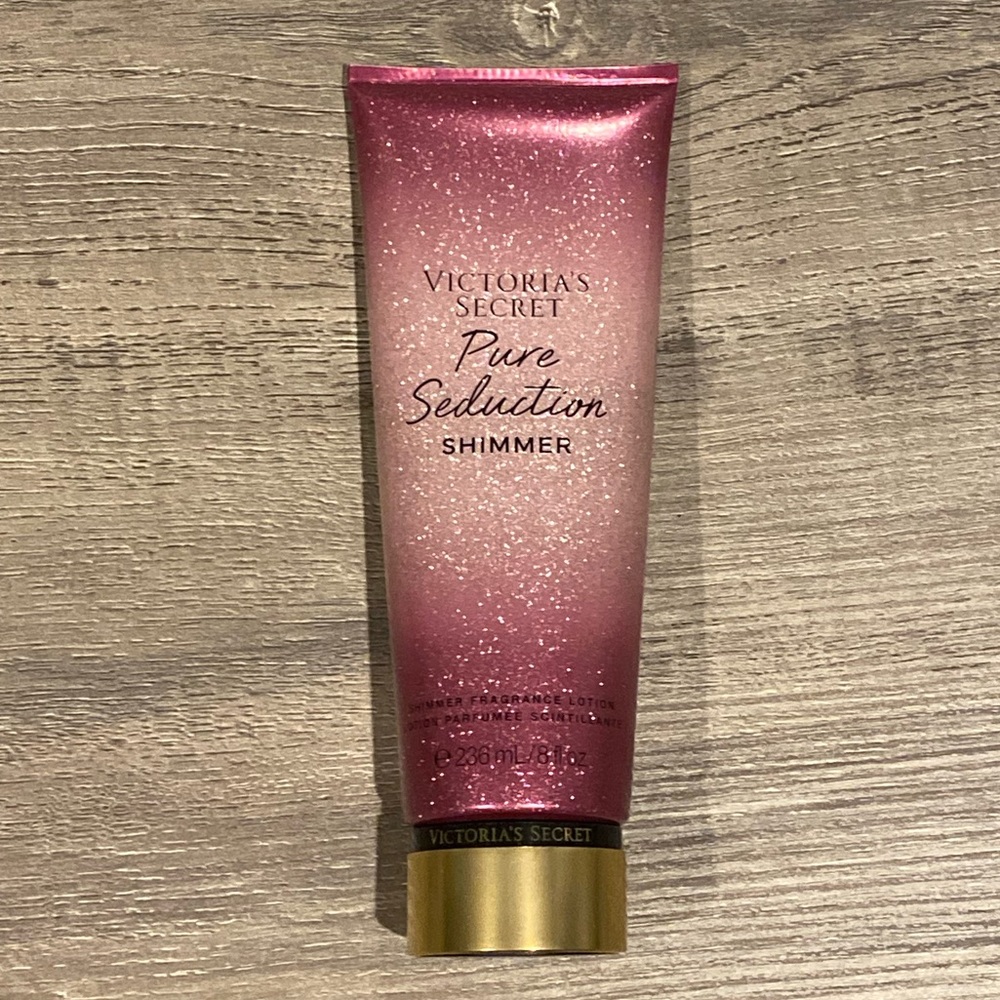 Victoria’s Secret Pure Seduction Shimmer lotion